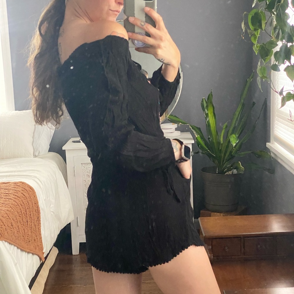 Off the shoulder romper - Picture 4 of 8